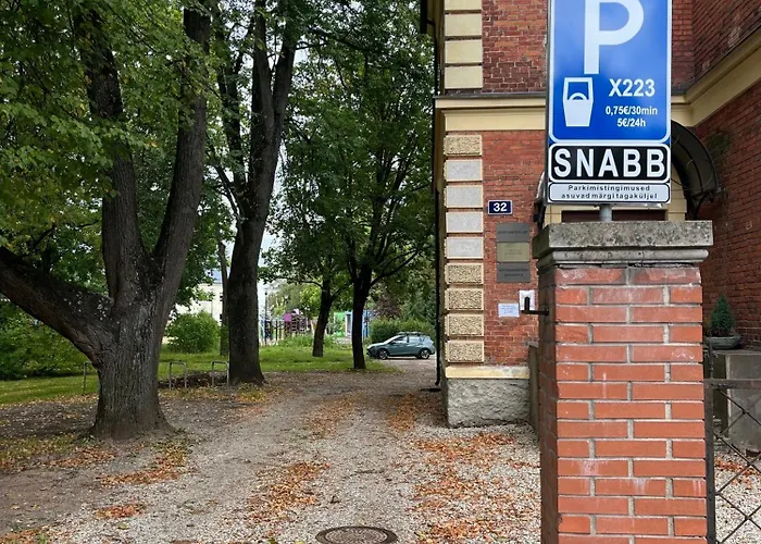 Apartament Pepleri 20 *